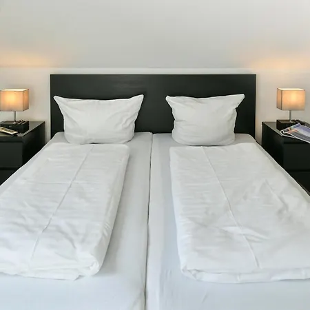 Residenz Am Sueddeich 6 *